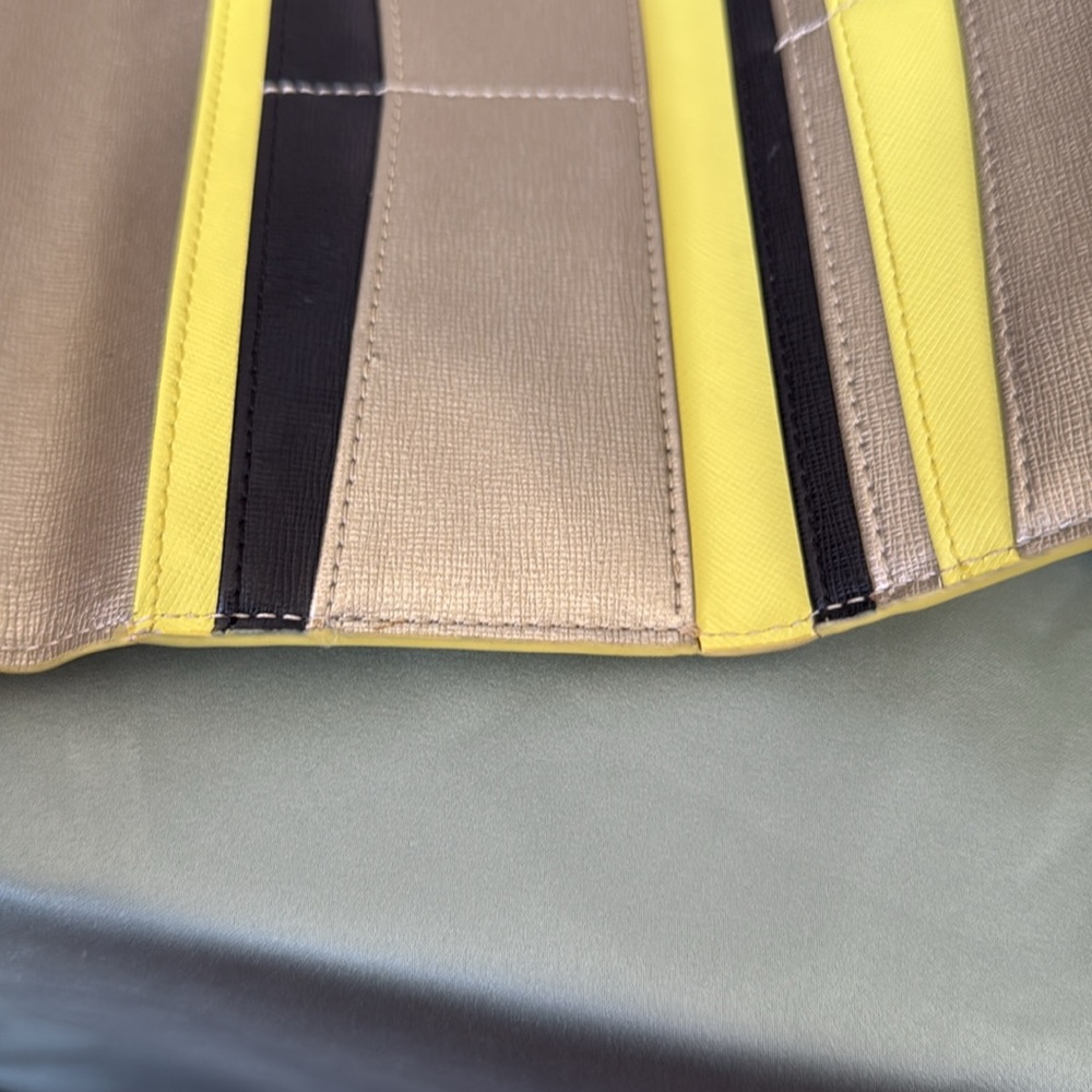 Cynthia Rowley Vibrant Yellow Clutch - Picture 9 of 12